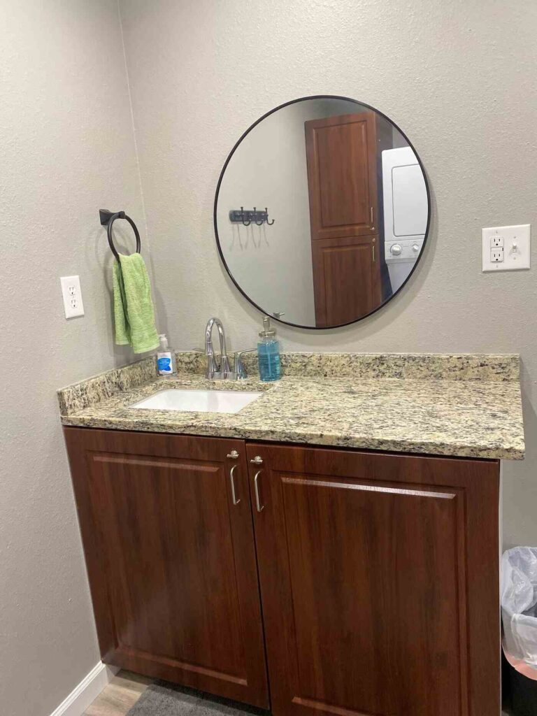 bathroom vanity with mirror