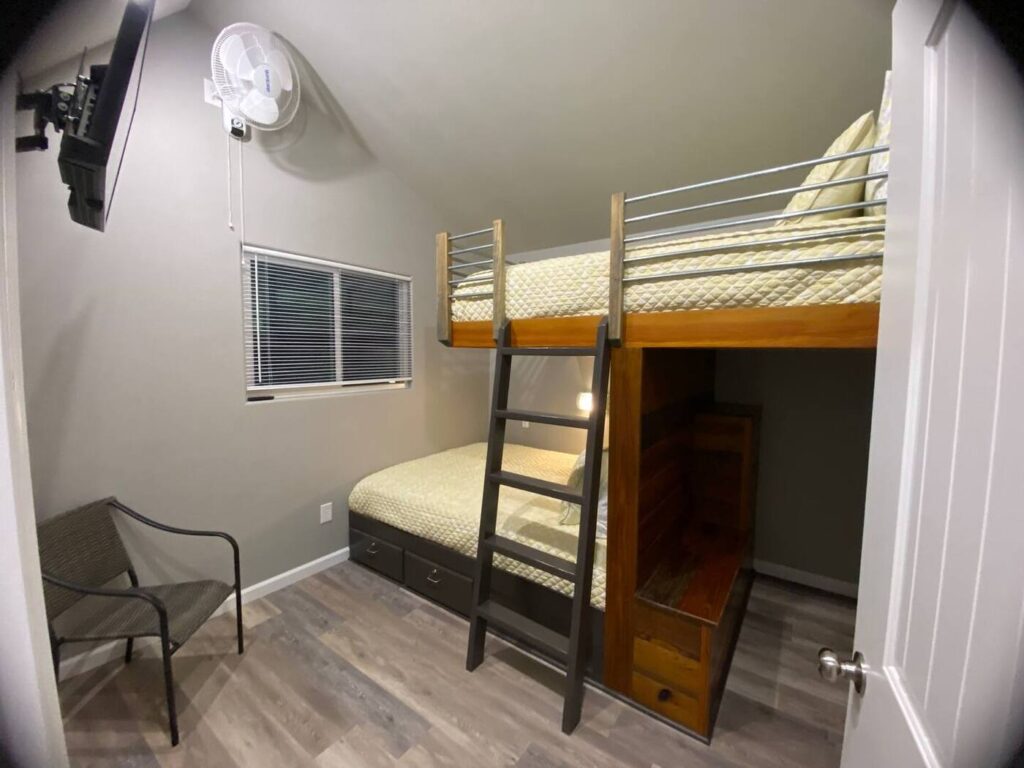 cabin bunk beds